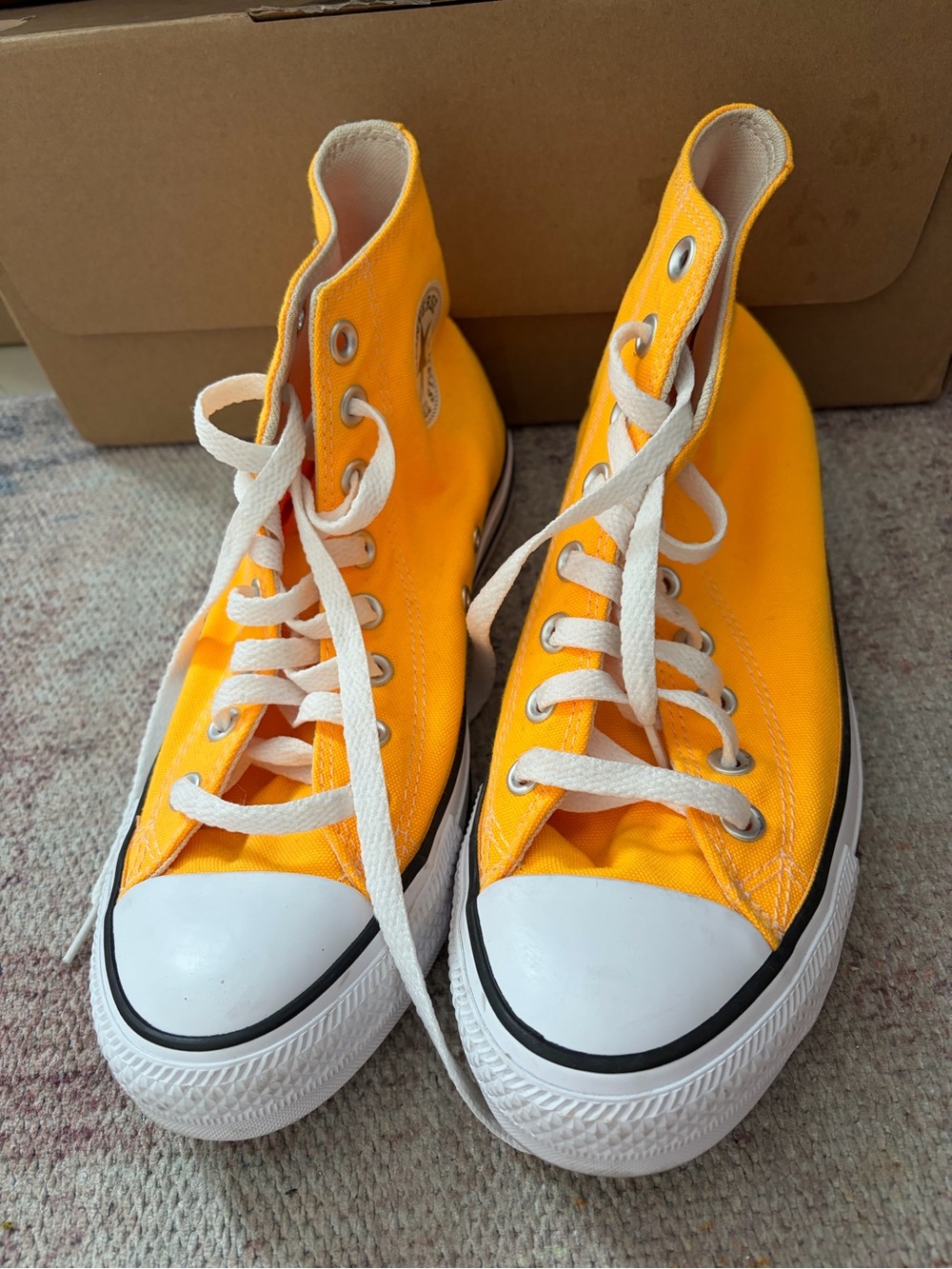 Converse All Star High Top “Laser Orange” Sneakers Women’s Size 8.5 EUC - Picture 4 of 8